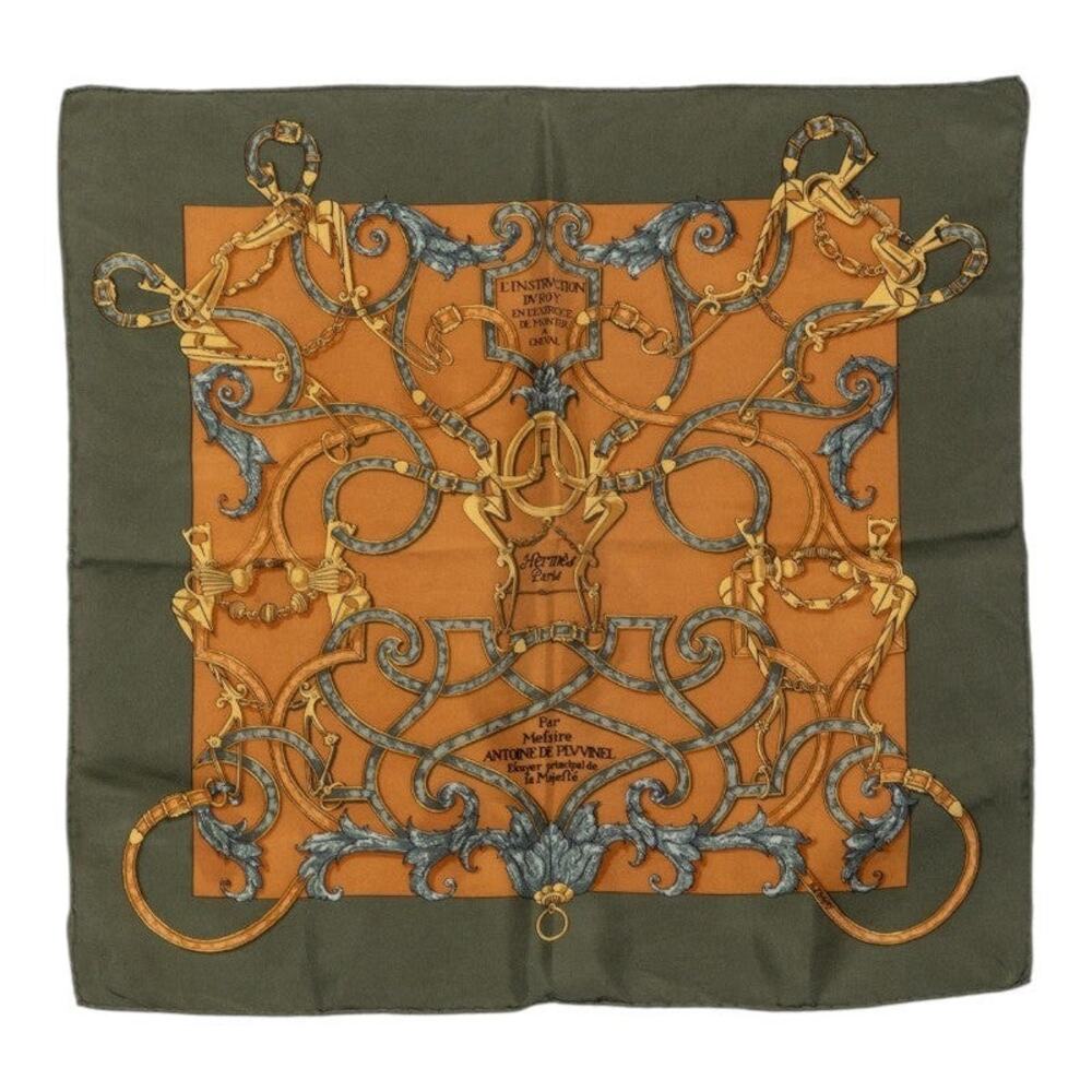 Hermes Carre 40 L'INSTRUCTION DU ROY The Royal Education Scarf Khaki